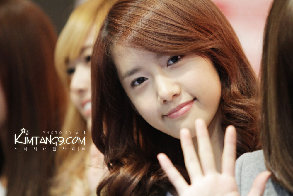 SNSD Yoona SPAO fansign event