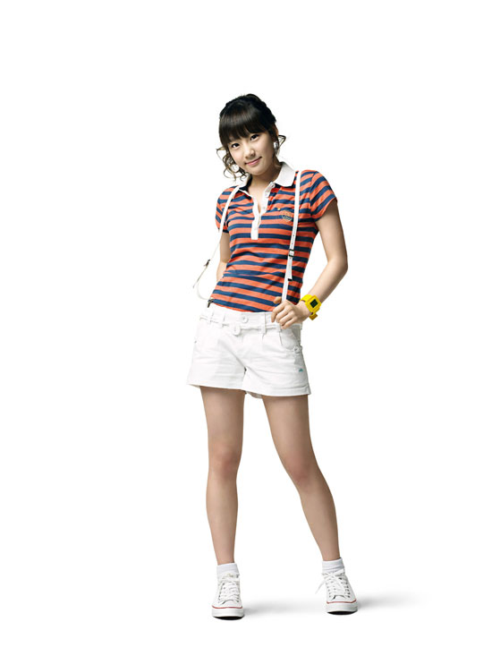 SNSD Taeyeon Ellese Sportswear