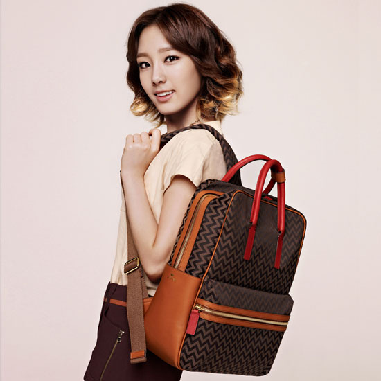 SNSD Taeyeon Jestina handbag