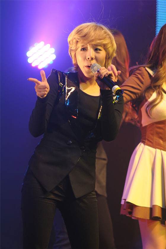 SNSD Sunny Coway Concert
