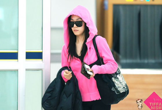 Jessica, Taeyeon, Tiffany @ Gimpo Airport