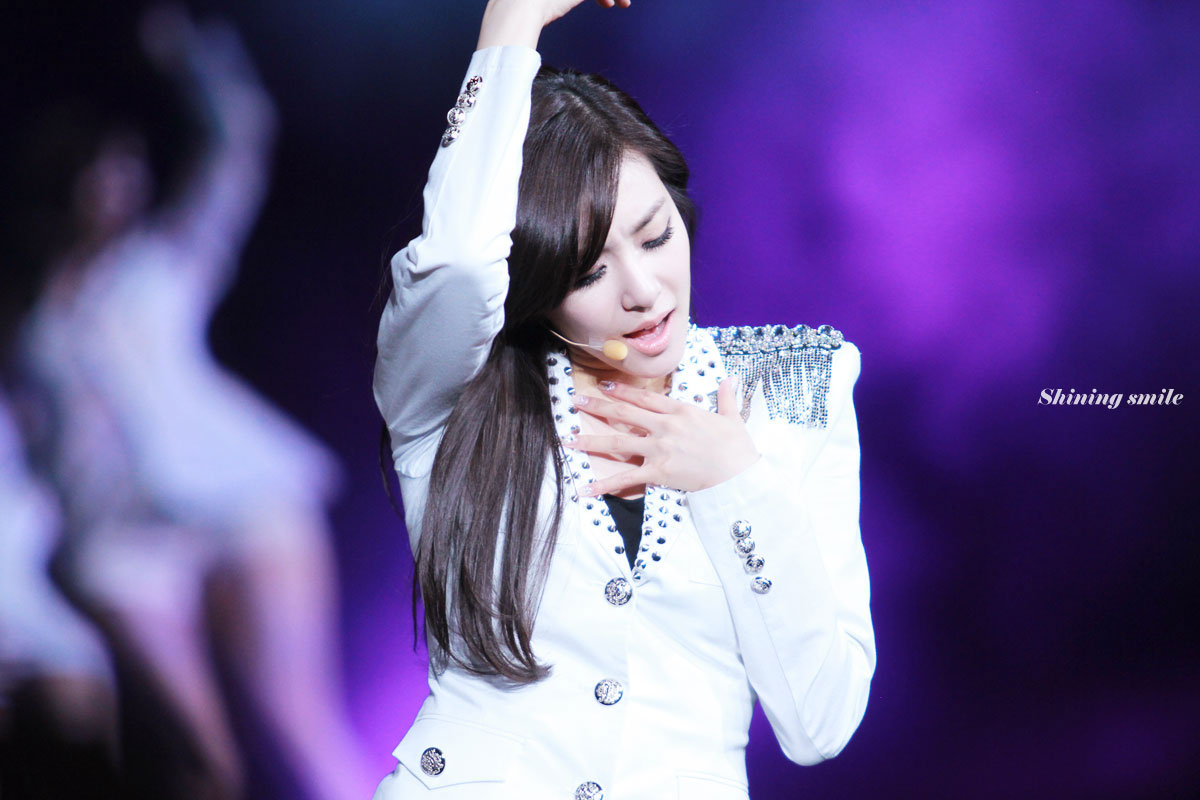 Tiffany focus @ SMTown Live in NYC
