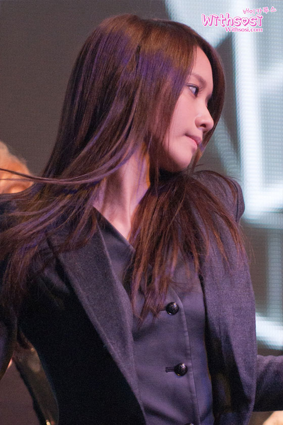 Im Yoona @ Coway Concert (2)