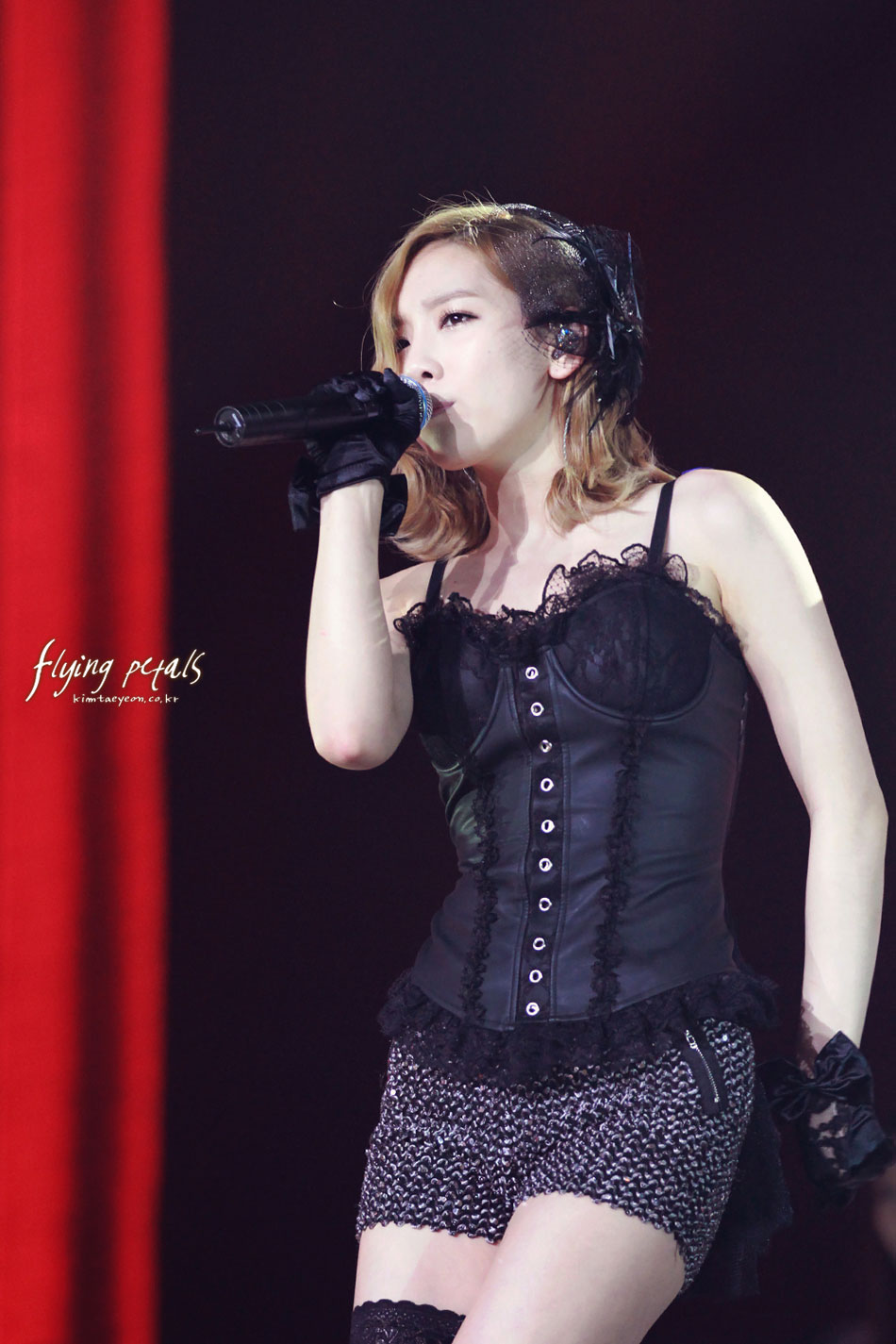 Taeyeon focus @ Hong Kong Concert 2012