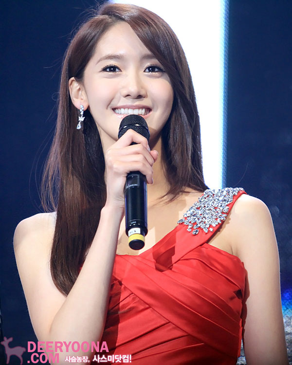 SNSD Yoona SBS Gayo Daejun emcee