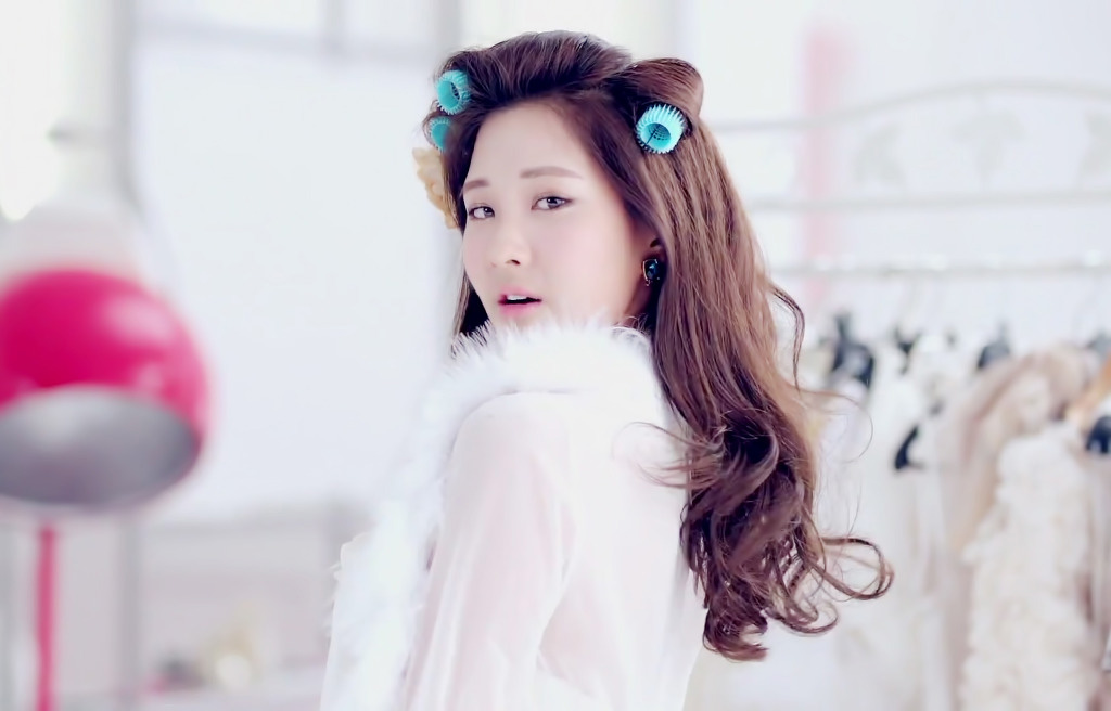 Seohyun Twinkle MV teaser screenshots
