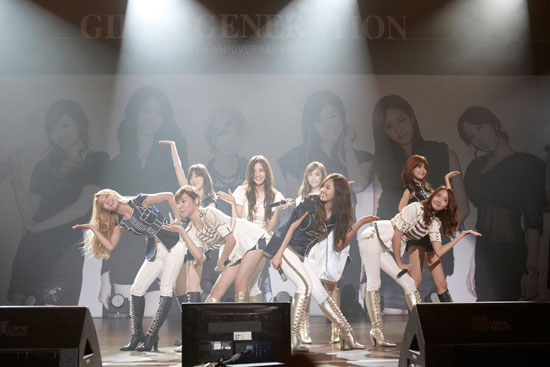 SNSD debut 5th anniversary party