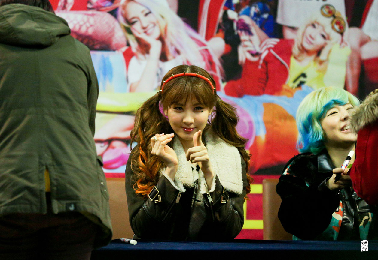 IGAB COEX fan signing event