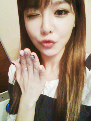 Sooyoung 2000th day selcas