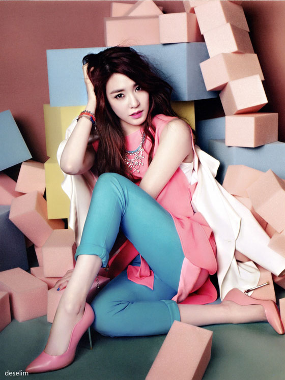 Snsd Tiffany Vogue Girl Pink Wing