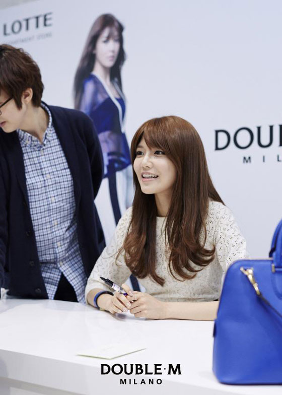 SNSD Sooyoung DoubleM fansign event