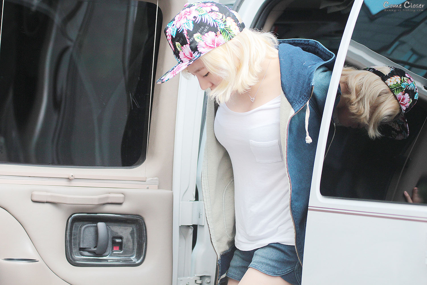 Sunny Music Bank arrival 130517