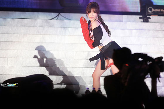 SNSD Tiffany Happy 4 Kpop Concert Taiwan