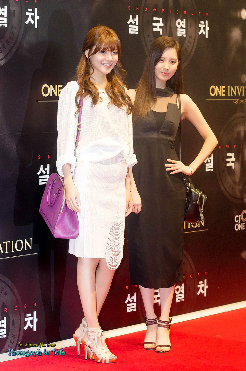 Sooyoung & Seohyun Snowpiercer movie premier