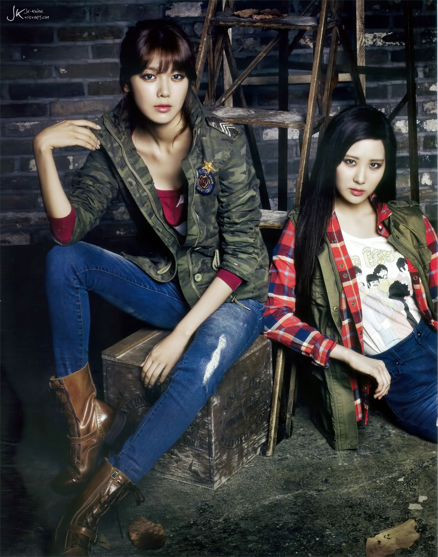 Sooyoung & Seohyun Cosmopolitan Magazine