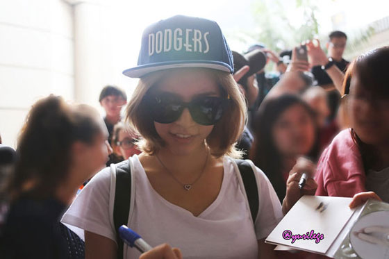 SNSD Sunny Los Angeles Airport