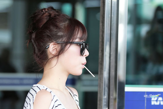 SNSD Tiffany Gimpo Airport from Japan