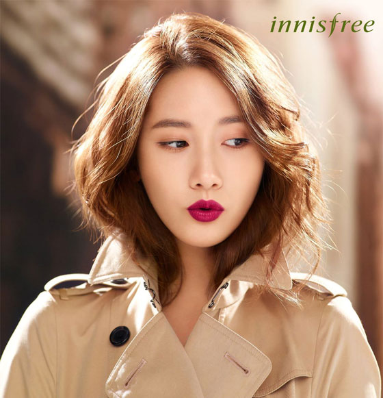 SNSD Yoona Innisfree color glow lipstick