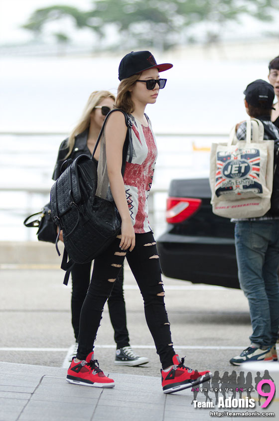 SNSD Sunny Incheon Airport to Indonesia