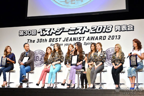 SNSD Japan Best Jeanist Awards