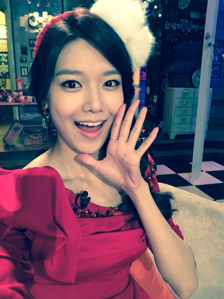 SNSD Sooyoung Christmas selca 2013