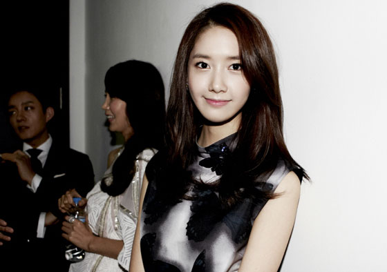 SNSD Yoona Prime Minister press conference