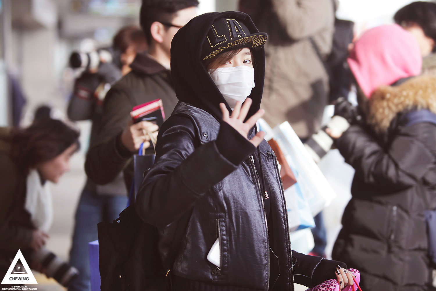 Sunny Gimpo Airport from Japan