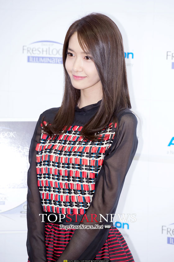 SNSD Yoona Alcon Freshlook Illuminate event