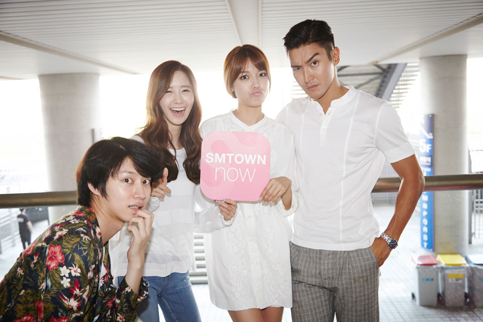 Sooyoung Yoona SMTOWN Live World Tour Seoul 2014