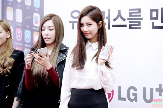 SNSD Seohyun LG Uplus iPhone6 fansign event