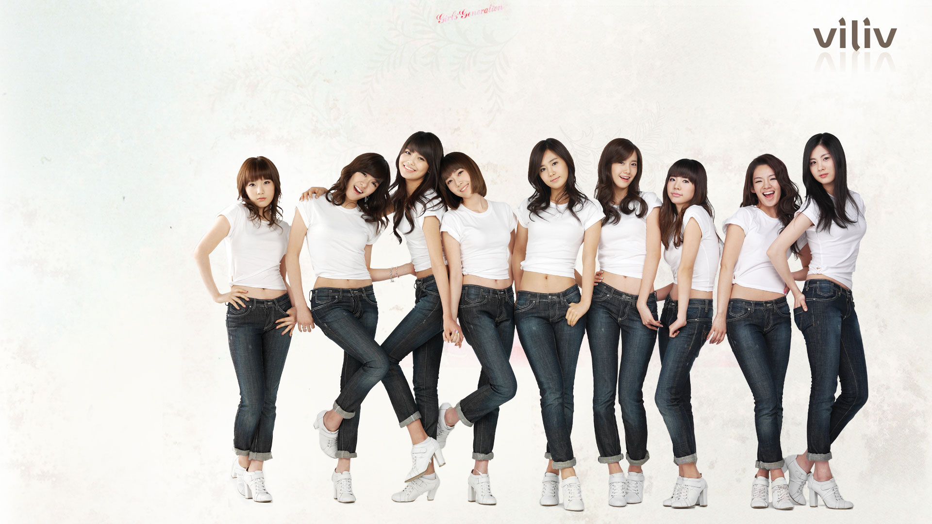 Girls Generation Viliv wallpaper 2009