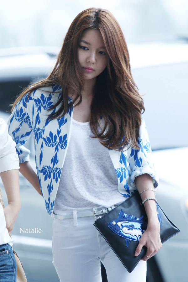 SNSD Sooyoung Gimpo Airport fashion 140619
