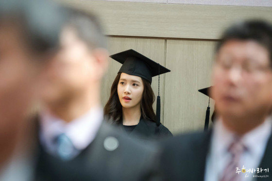 SNSD Yoona Dongguk University graduation